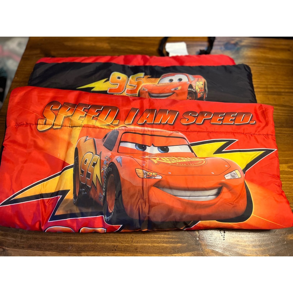 Disney Pixar Cars Sleeping Bag Kids Red Lightning McQueen Speed EUC Excellent